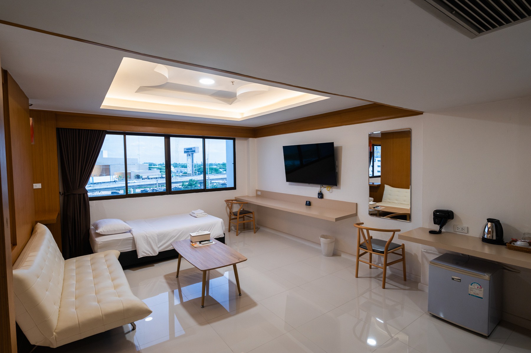 Deluxe Triple Room